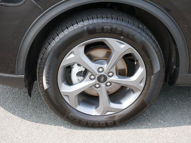 Certified 2025 Ford Escape ST-Line Select AWD/4WD image 9