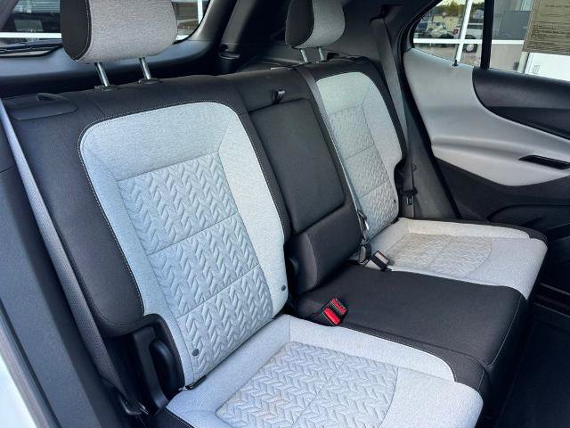 Used 2023 Chevrolet Equinox LS w/ LS Convenience Package AWD/4WD image 9
