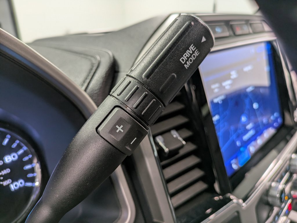 Certified 2022 Ford F250 Lariat w/ Chrome Package image 19