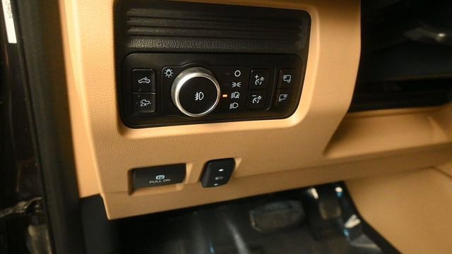 Certified 2025 Ford F250 Lariat w/ Lariat Ultimate Package AWD/4WD image 15