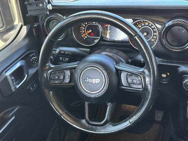 Used 2021 Jeep Gladiator Sport AWD/4WD image 9