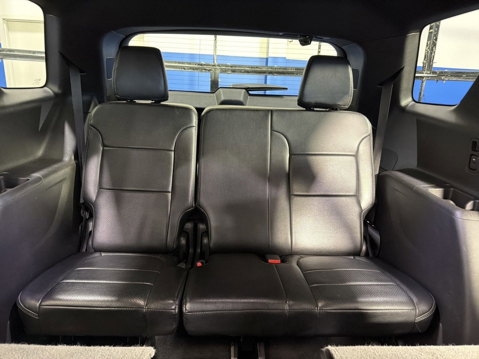 Used 2023 Chevrolet Traverse LT image 30