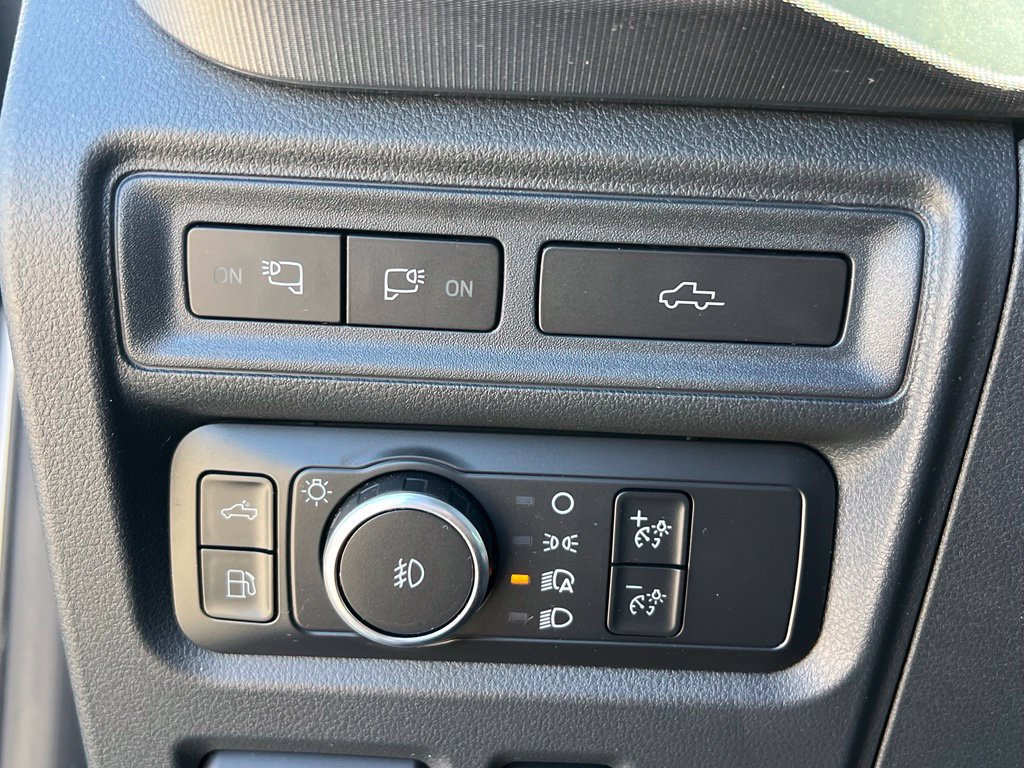 Certified 2023 Ford F150 Platinum w/ Equipment Group 701A High AWD/4WD image 30