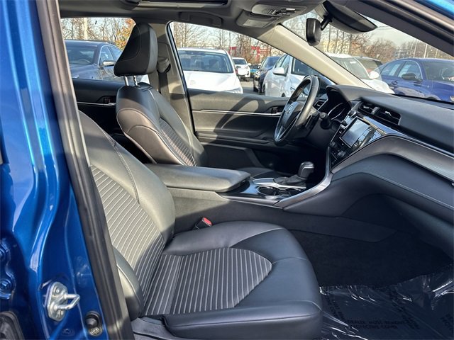 Used 2020 Toyota Camry SE image 34