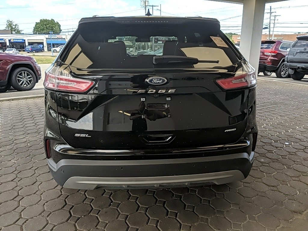 Certified 2023 Ford Edge SEL image 4