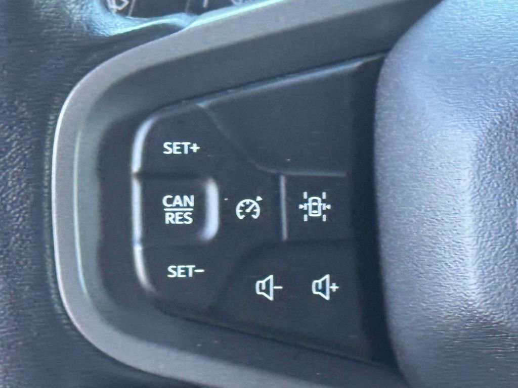 Certified 2023 Ford Bronco Everglades AWD/4WD image 22