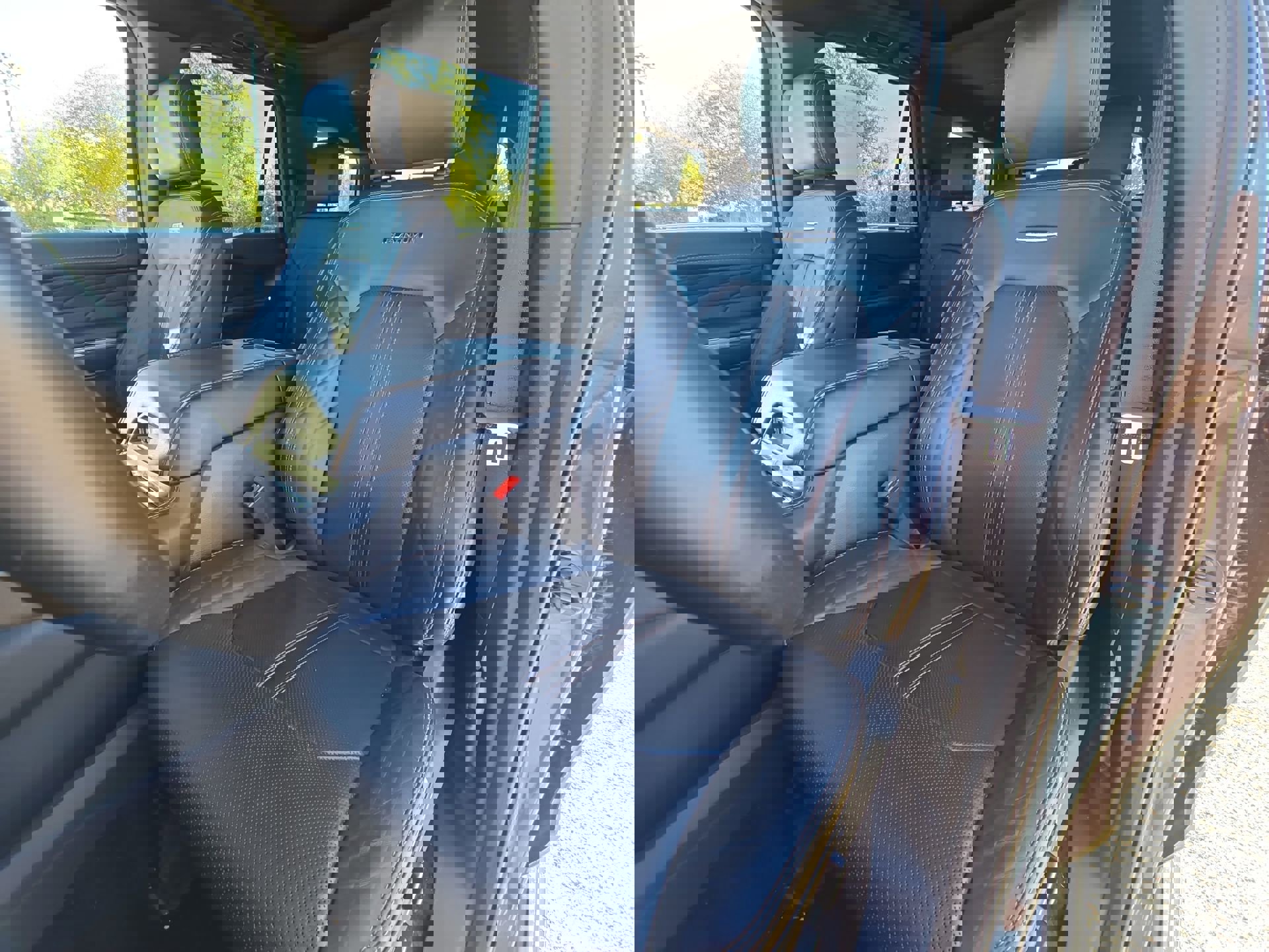 Certified 2022 Ford Expedition Platinum image 12