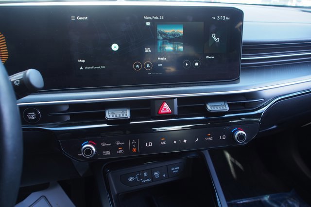 Used 2025 Kia K5 GT-Line w/ GT-Line Premium Package image 25