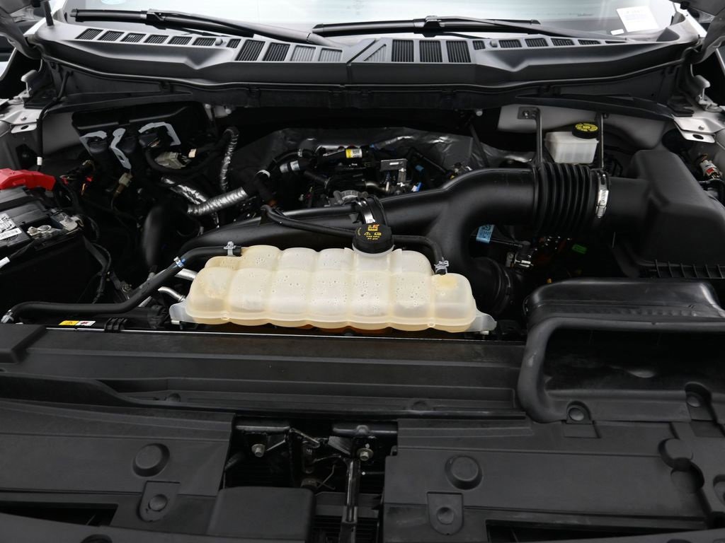 Certified 2022 Ford F150 XLT w/ Equipment Group 302A High image 43