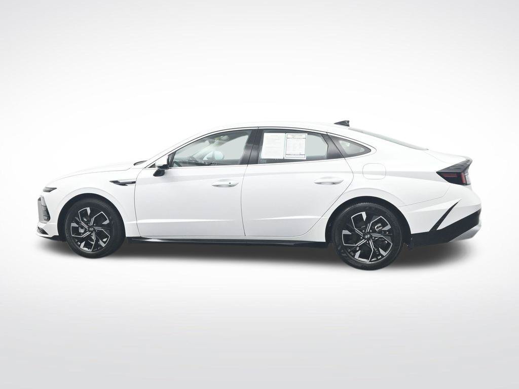 Used 2025 Hyundai Sonata SEL FWD image 10