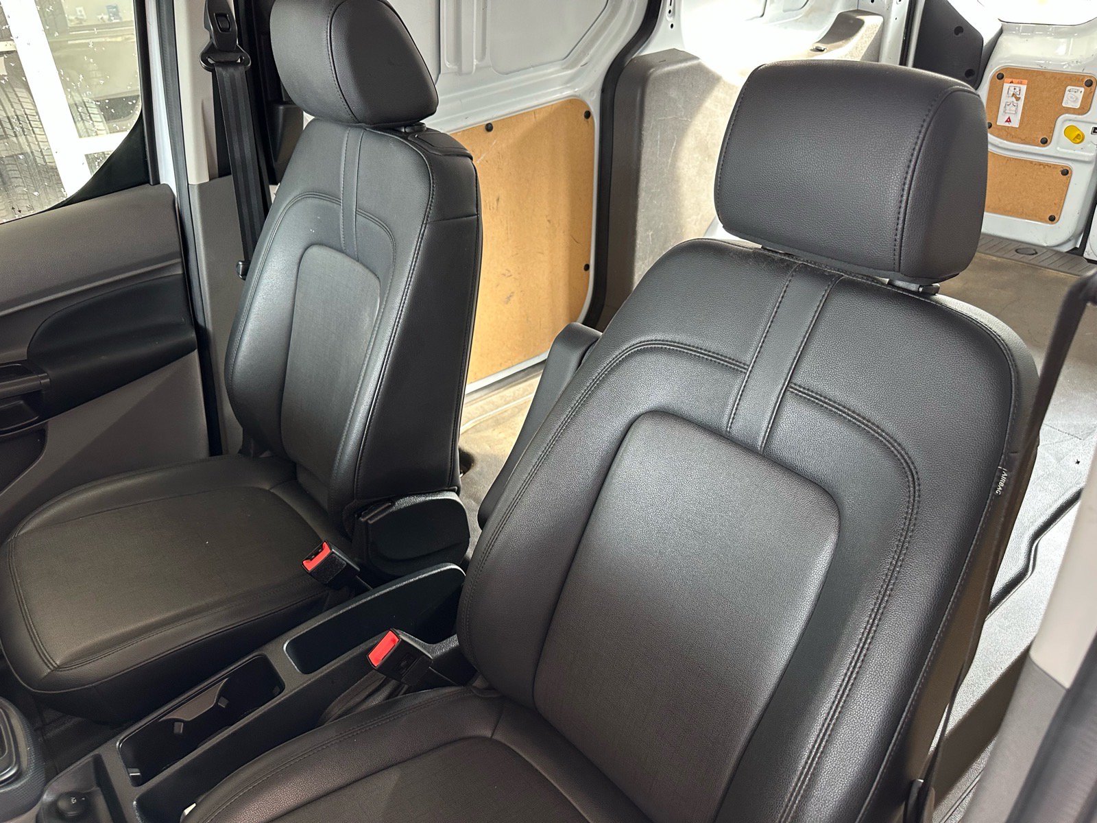 Certified 2023 Ford Transit Connect XL FWD image 19
