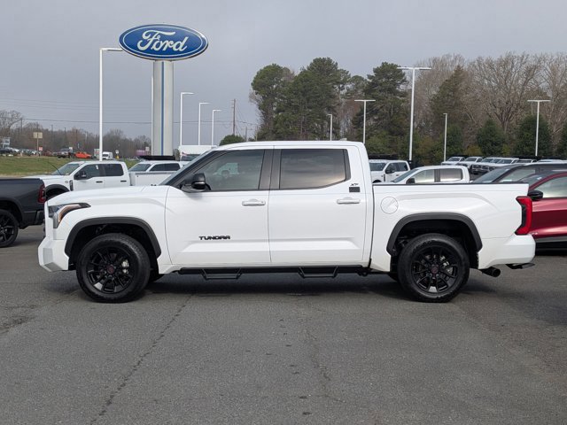 Used 2024 Toyota Tundra SR5 w/ SR5 Premium Package image 2