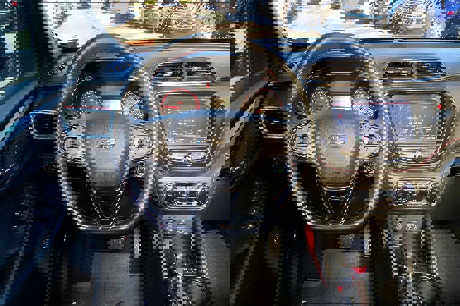 Used 2023 Chevrolet TrailBlazer RS w/ Sun and Liftgate Package image 5