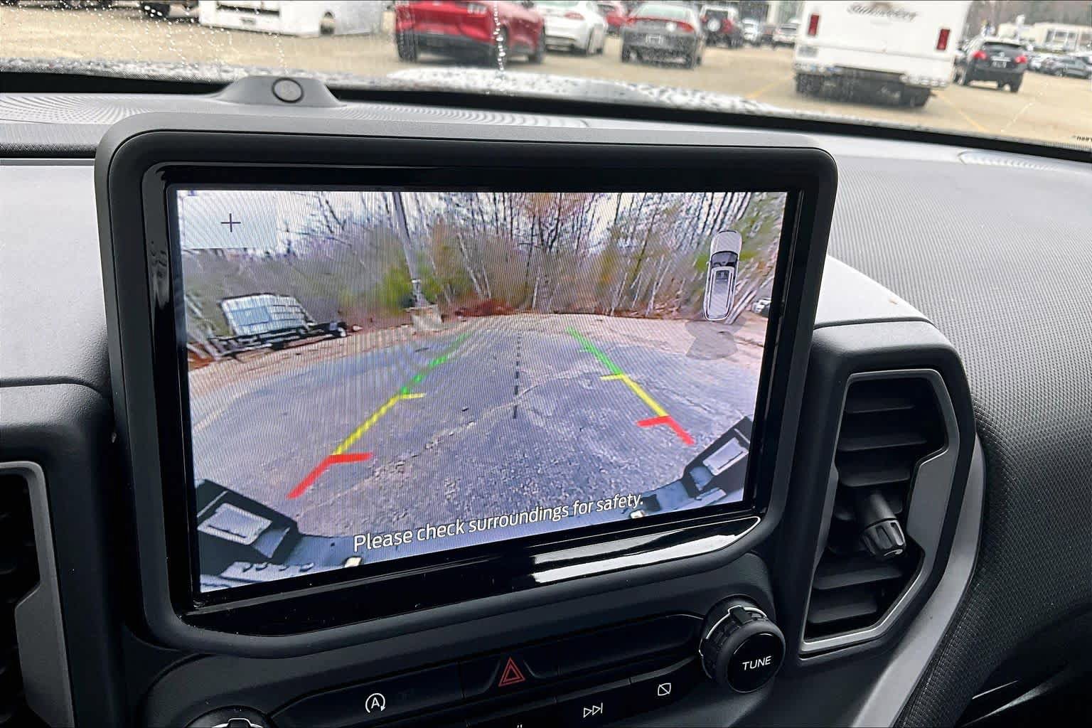 Certified 2023 Ford Bronco Sport Outer Banks w/ Tech Package AWD/4WD image 29