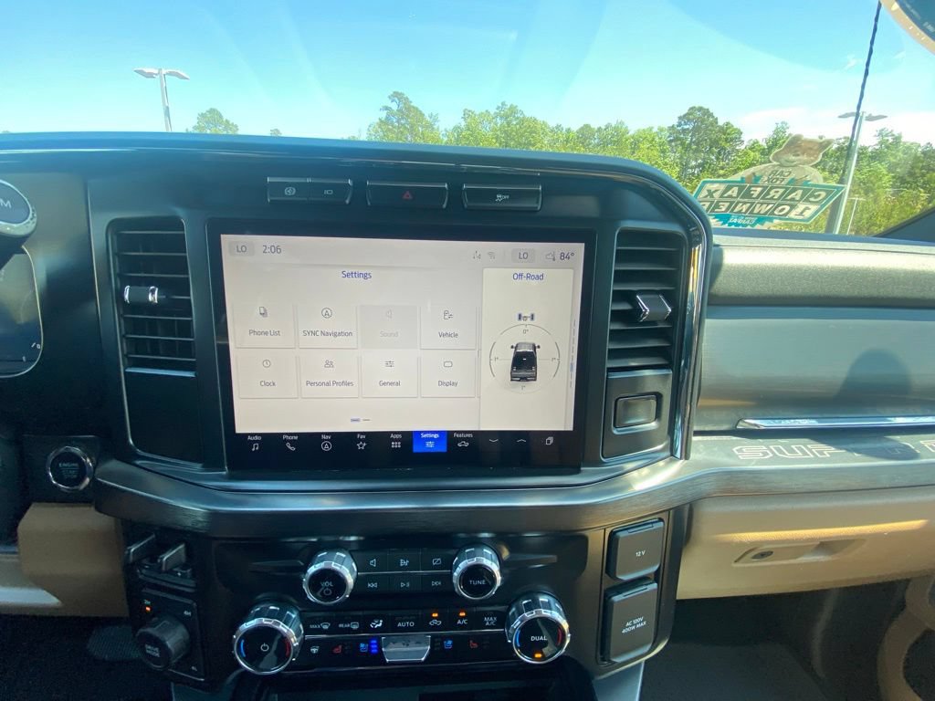 Certified 2024 Ford F250 Lariat w/ Black Appearance Package AWD/4WD image 15