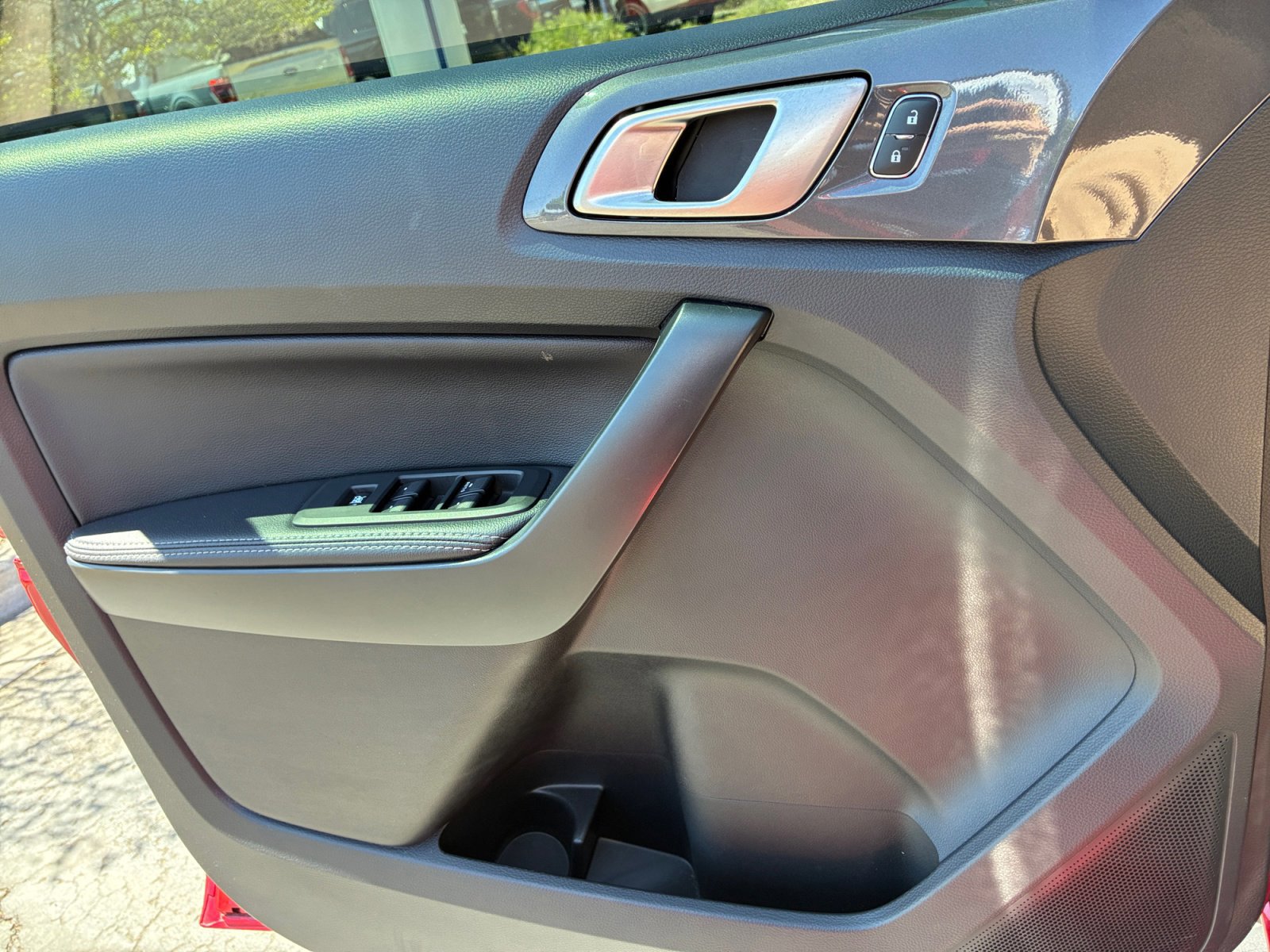 Certified 2020 Ford Ranger Lariat w/ Equipment Group 501A Mid image 13