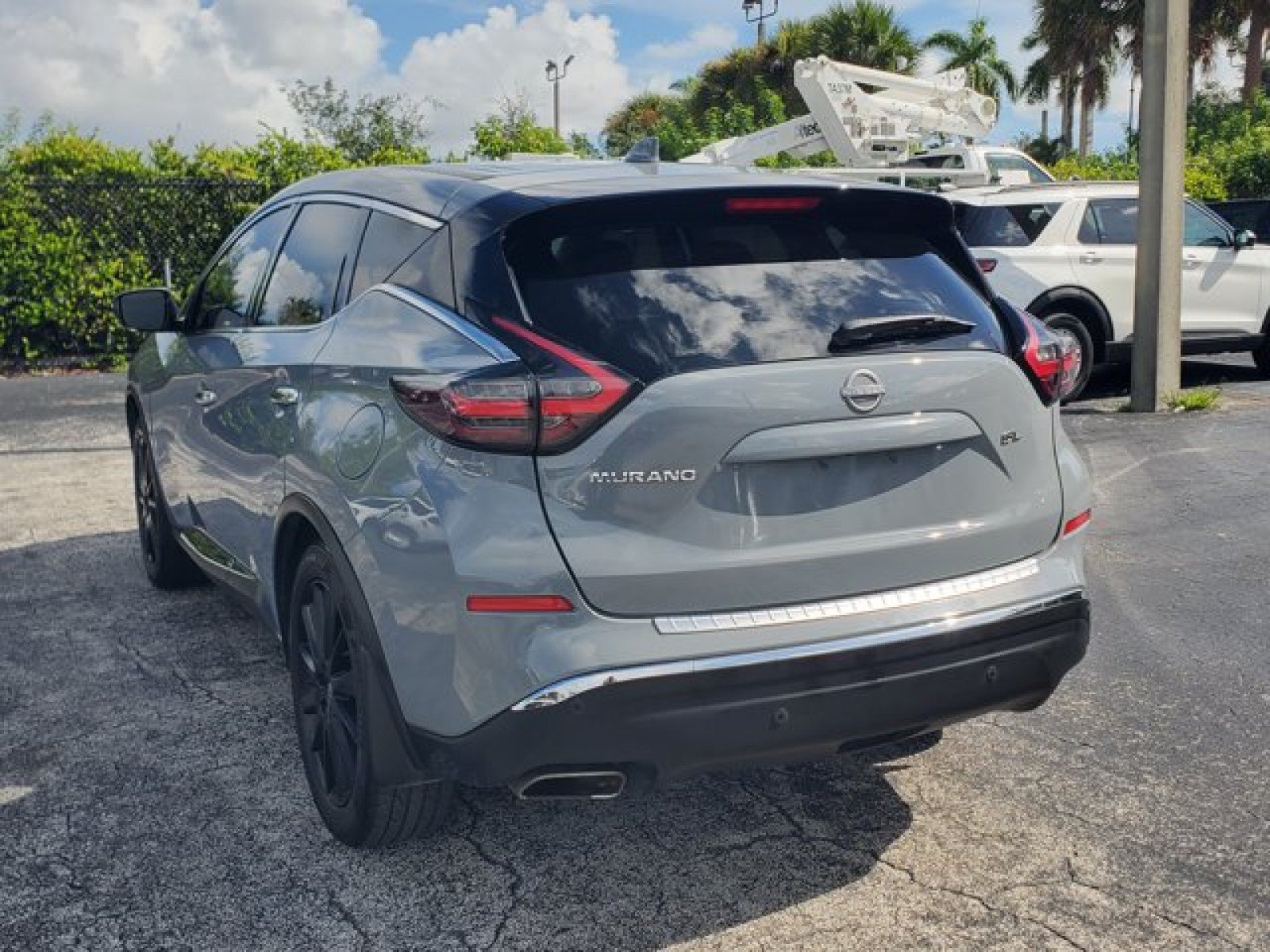 Used 2023 Nissan Murano SL w/ SL Moonroof Package FWD image 5
