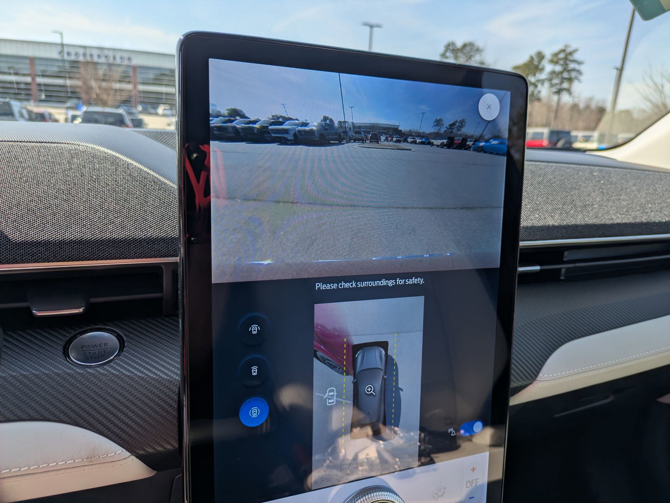 Certified 2025 Ford Mustang Mach-E Premium image 24