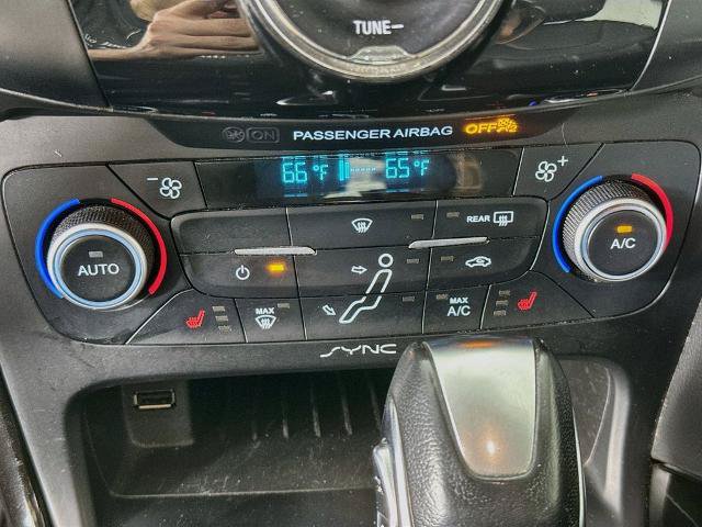 Certified 2018 Ford Focus Titanium FWD image 18