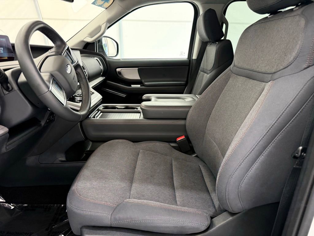 Certified 2025 Ford Expedition Max Active AWD/4WD image 17