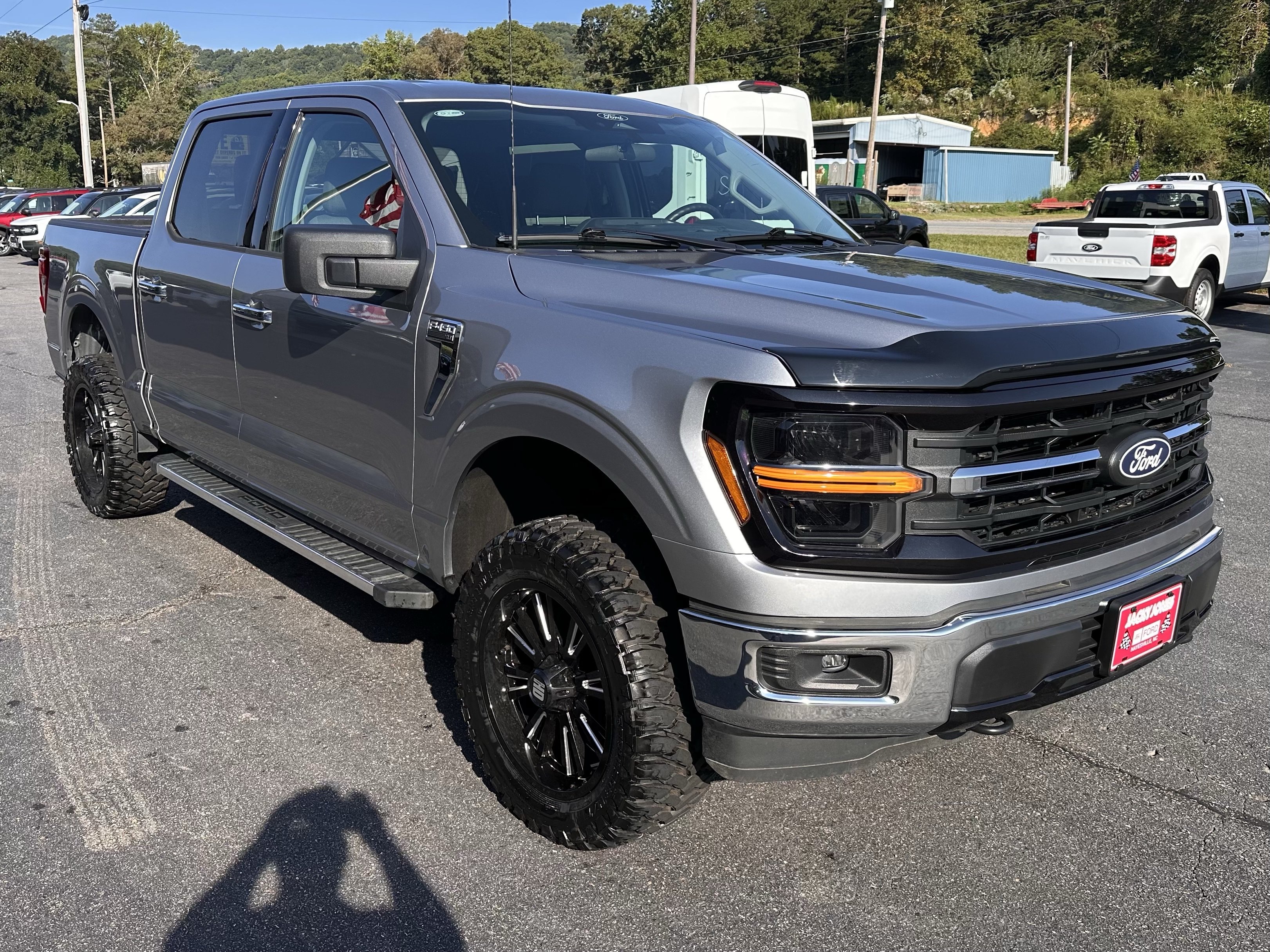 Certified 2025 Ford F150 XLT w/ Equipment Group 301A Standard AWD/4WD image 4