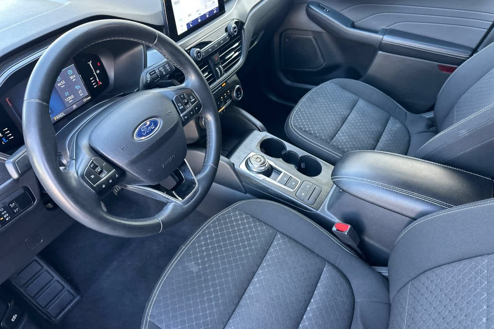 Certified 2024 Ford Escape Active FWD image 12