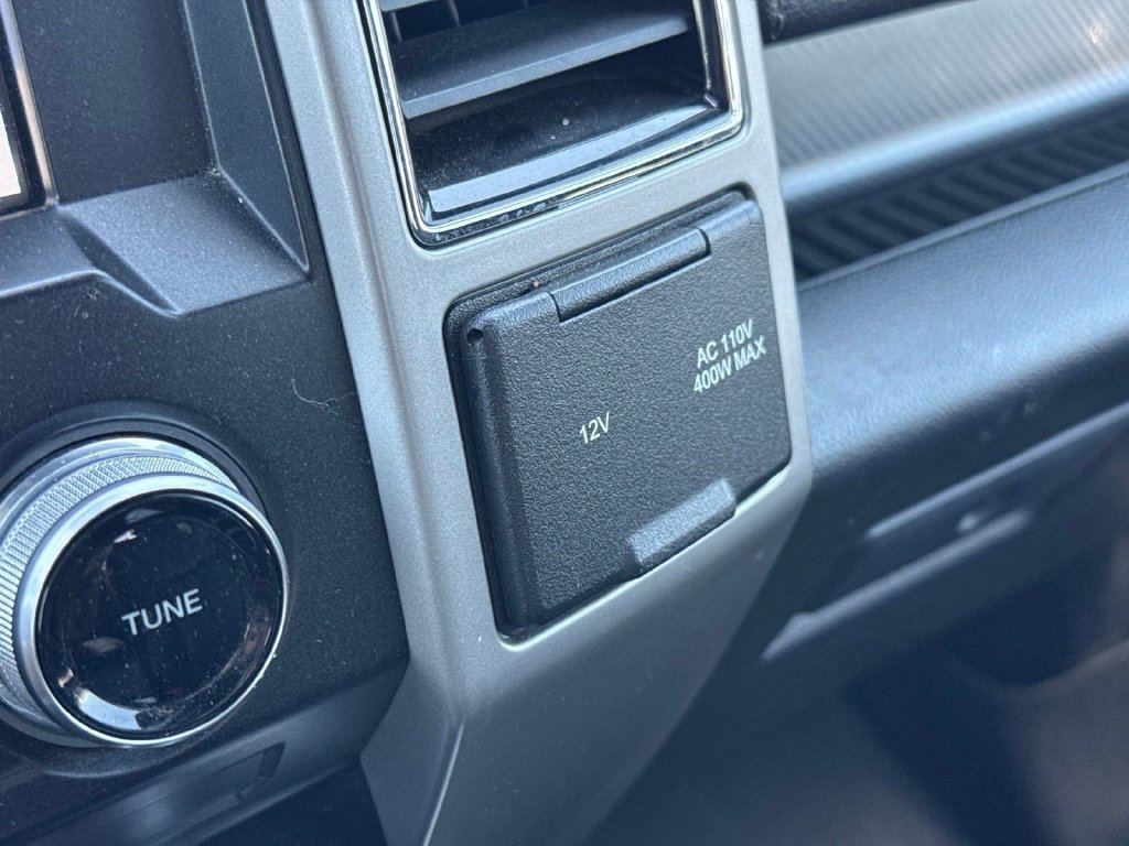 Certified 2018 Ford F150 Lariat w/ Equipment Group 502A Luxury AWD/4WD image 23