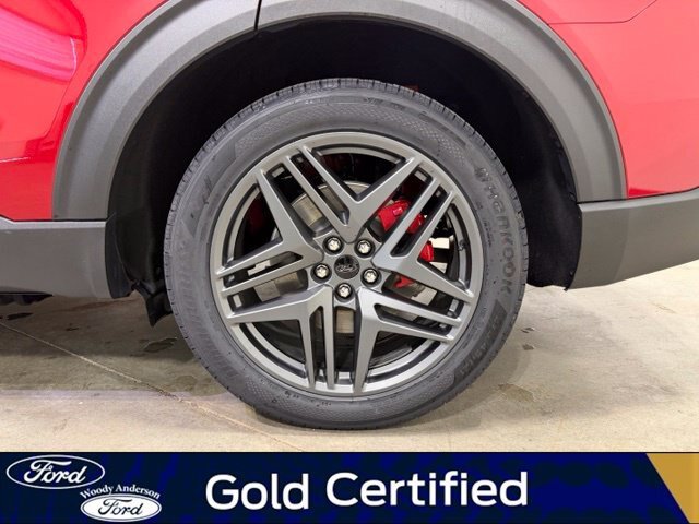 Certified 2025 Ford Explorer ST AWD/4WD image 8