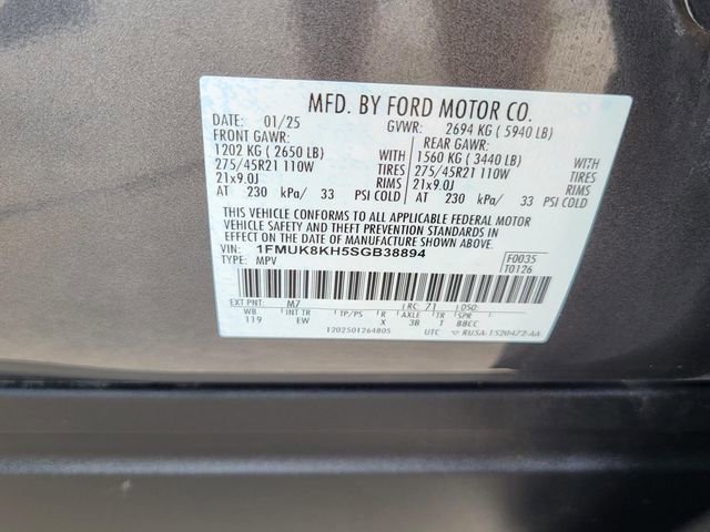 Certified 2025 Ford Explorer ST-Line w/ ST-Line Street Pack AWD/4WD image 31