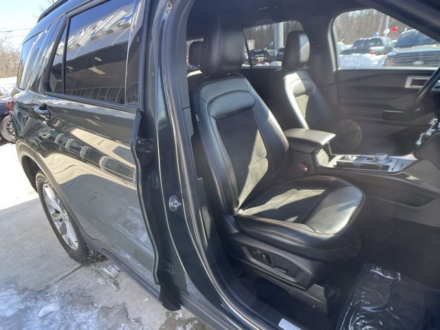 Certified 2022 Ford Explorer ST-Line image 32