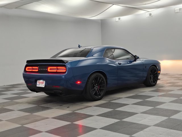 Used 2023 Dodge Challenger SRT Hellcat RWD image 9