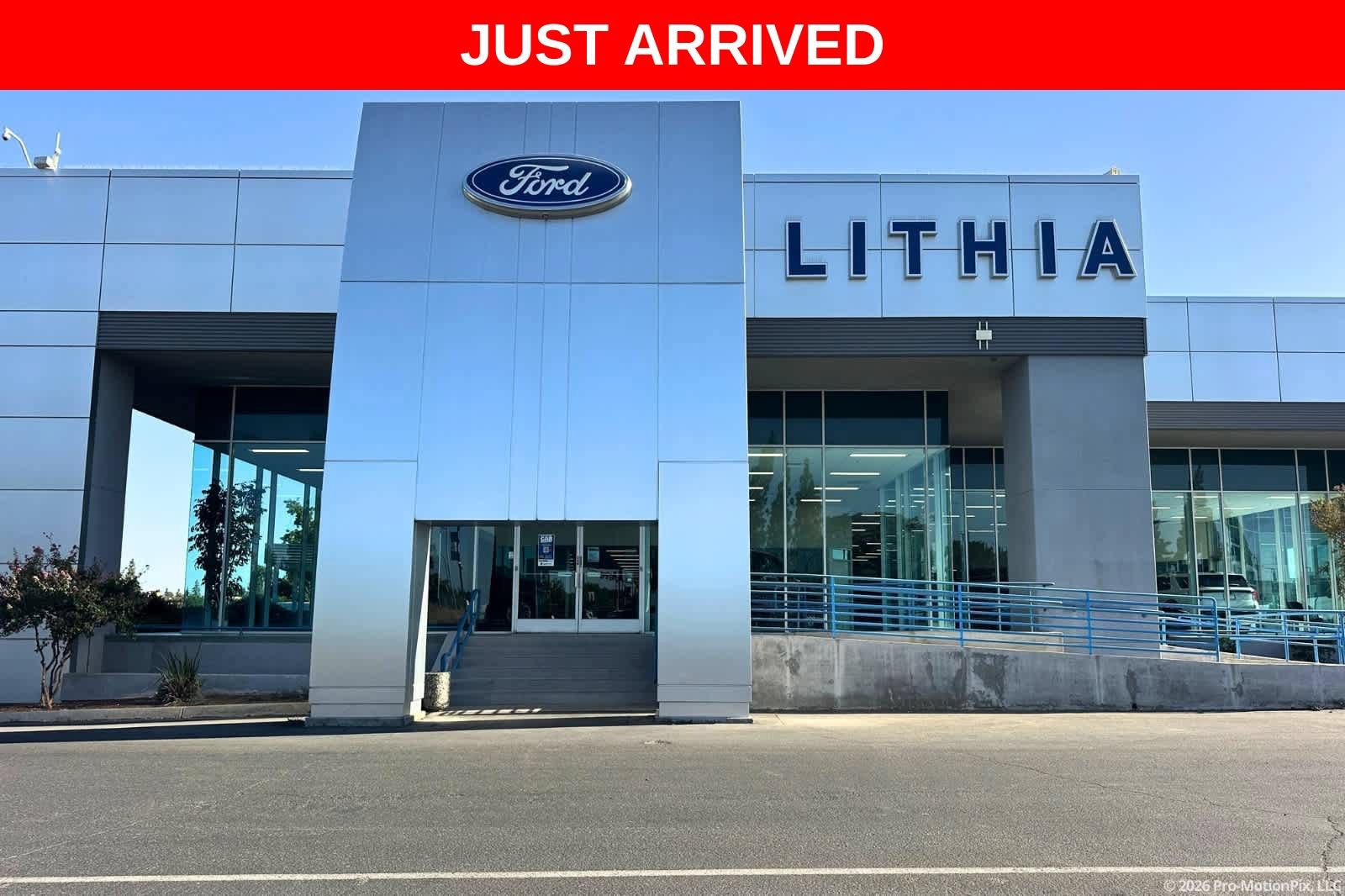 Certified 2025 Ford F150 Raptor w/ Equipment Group 803A Raptor R AWD/4WD image 29