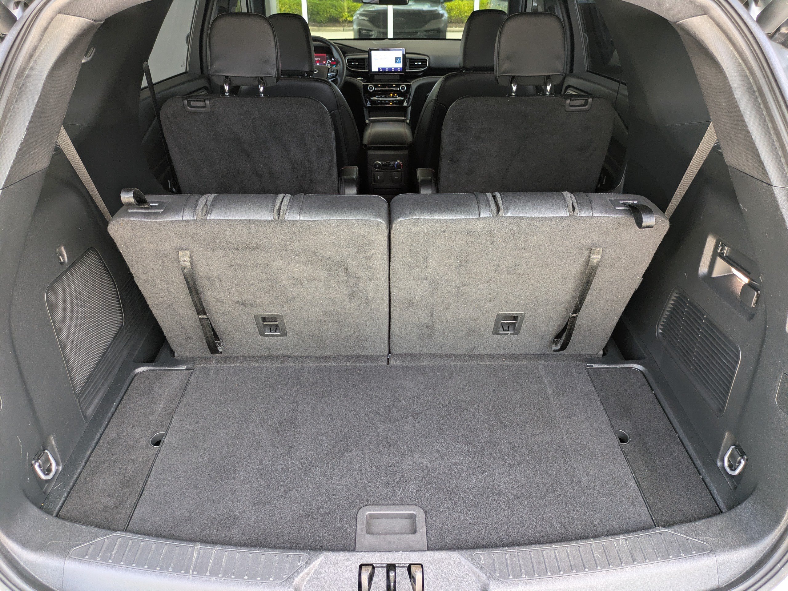 Certified 2024 Ford Explorer ST-Line w/ Class IV Trailer Tow Package RWD image 13