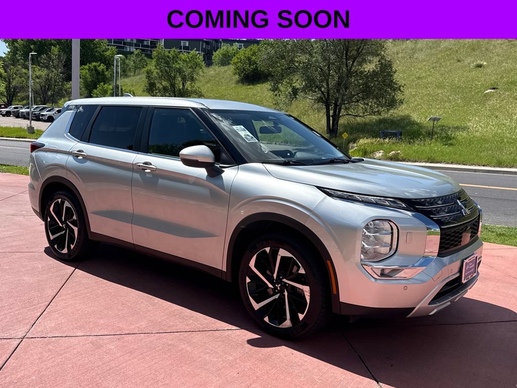 Used 2024 Mitsubishi Outlander SE AWD/4WD 360° Tour