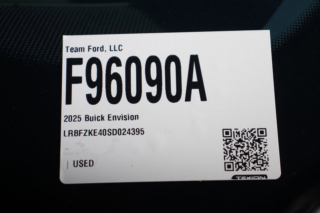 Used 2025 Buick Envision Preferred AWD/4WD image 30