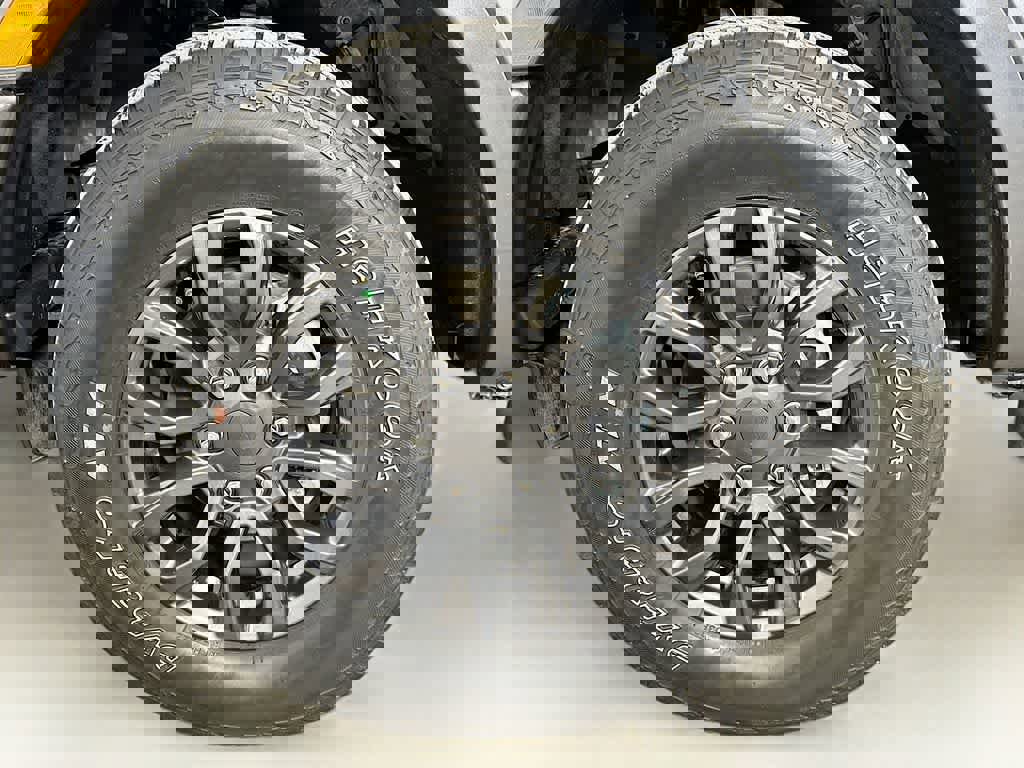 Certified 2023 Ford Ranger Lariat w/ Equipment Group 501A High image 11