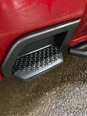 Used 2022 Chevrolet Silverado 3500 High Country w/ Safety Package II image 12