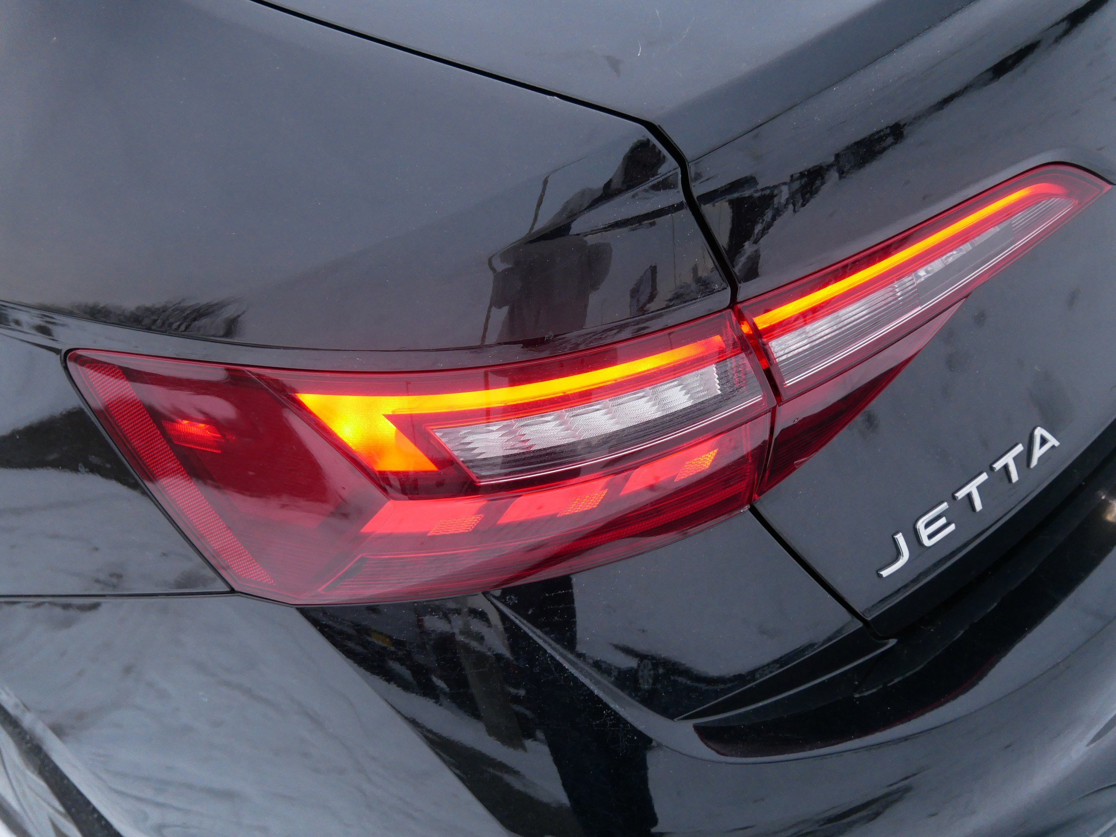 Used 2024 Volkswagen Jetta SE image 17