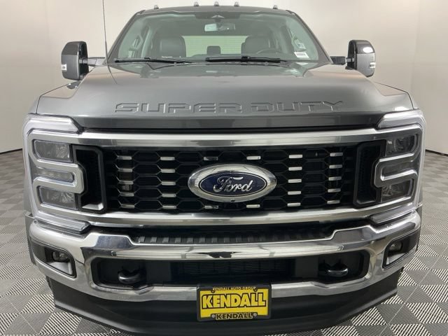 Certified 2025 Ford F450 Lariat w/ FX4 Off-Road Package AWD/4WD image 2
