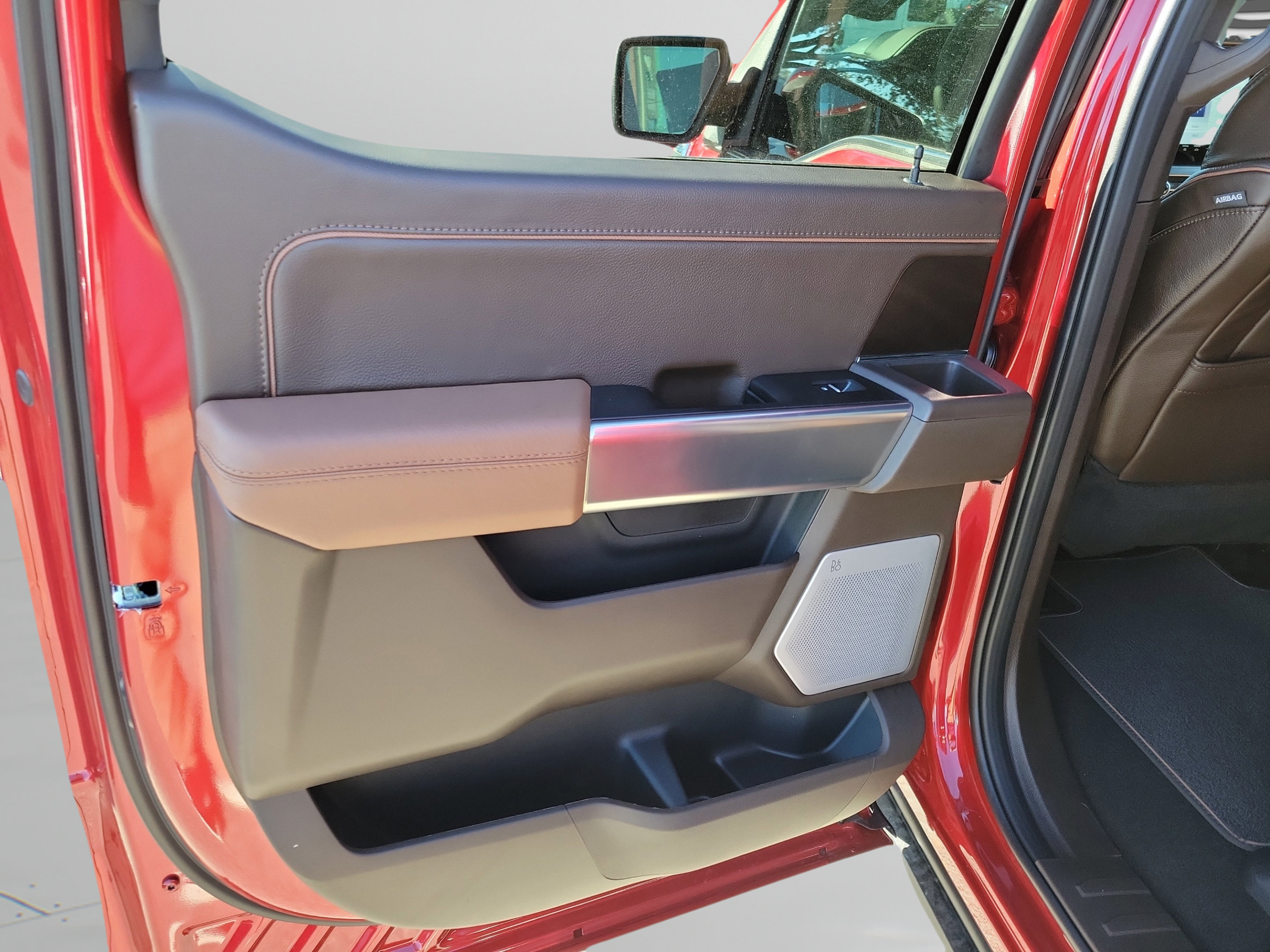 Certified 2025 Ford F150 King Ranch AWD/4WD image 25