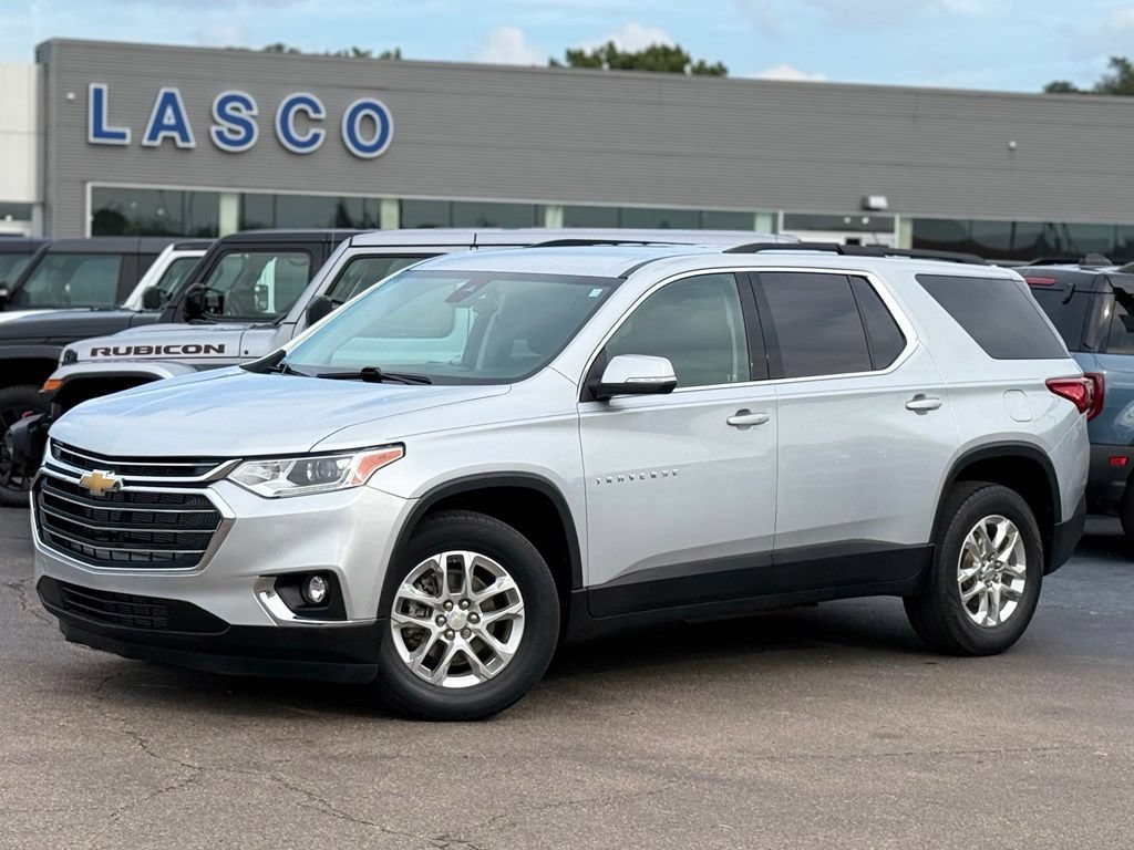 Used 2021 Chevrolet Traverse LT