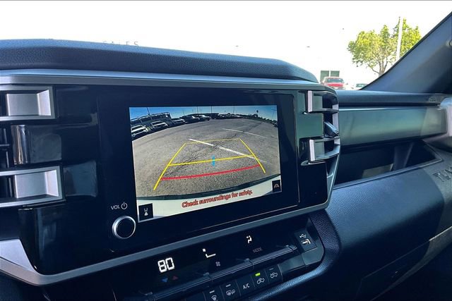 Used 2025 Toyota Tundra SR5 AWD/4WD image 21