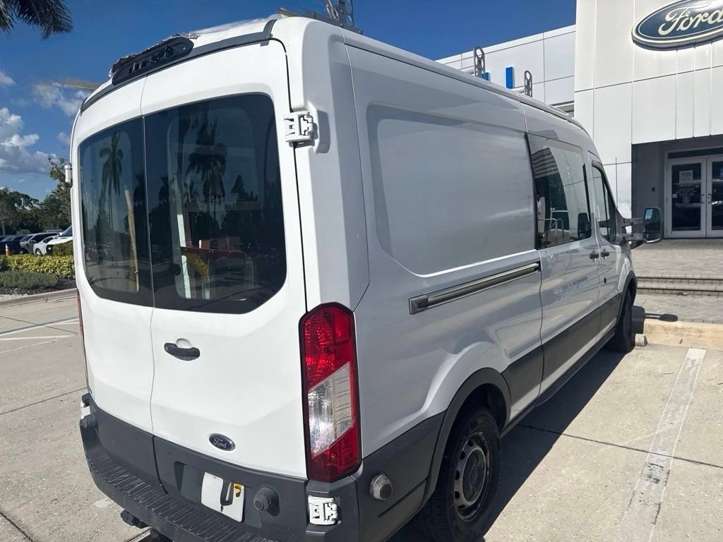 Certified 2018 Ford Transit 250 148 Medium Roof RWD image 4