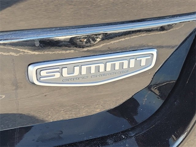 Used 2023 Jeep Grand Cherokee Summit w/ Adv Protech Group IV image 15