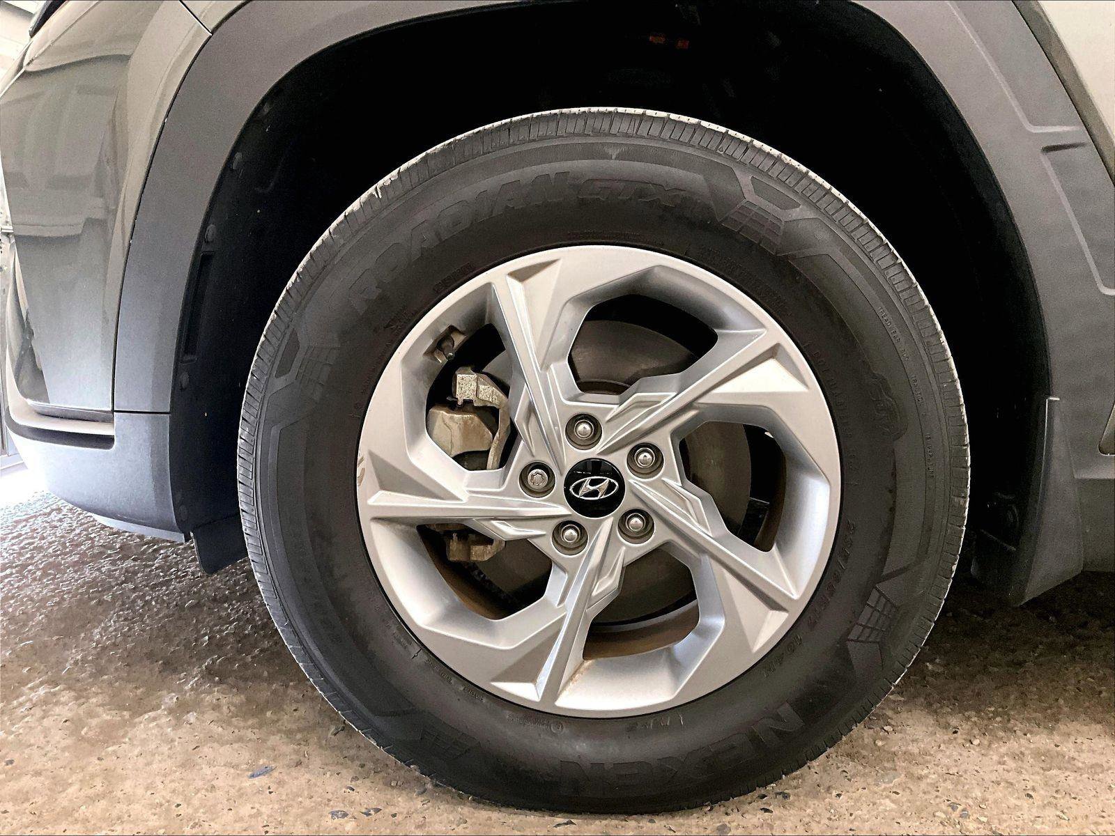 Used 2022 Hyundai Tucson SEL w/ Cargo Package AWD/4WD image 8