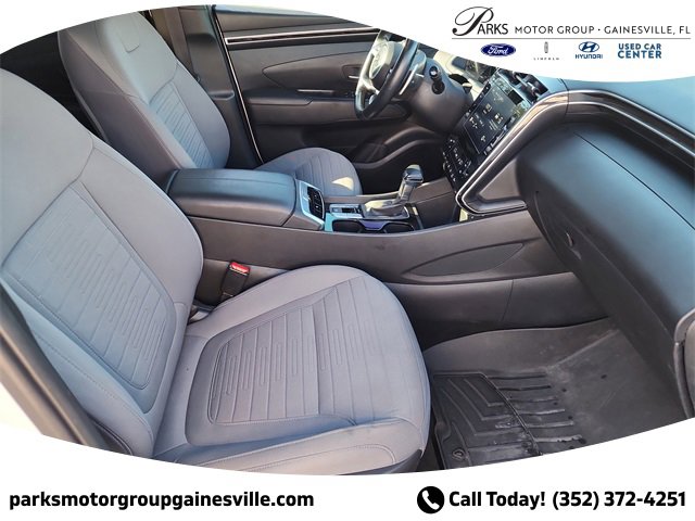 Used 2022 Hyundai Santa Cruz SEL Premium image 9