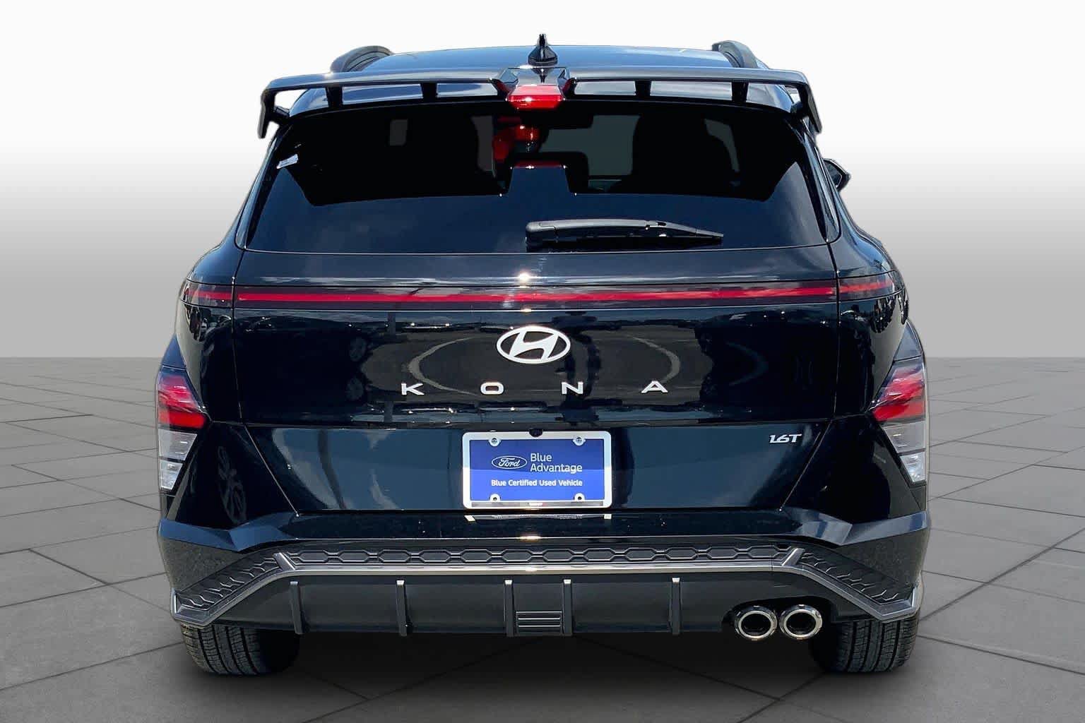 Used 2025 Kia Sportage LX FWD image 5