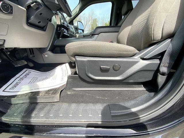 Certified 2022 Ford F250 XLT w/ XLT Premium Package AWD/4WD image 12