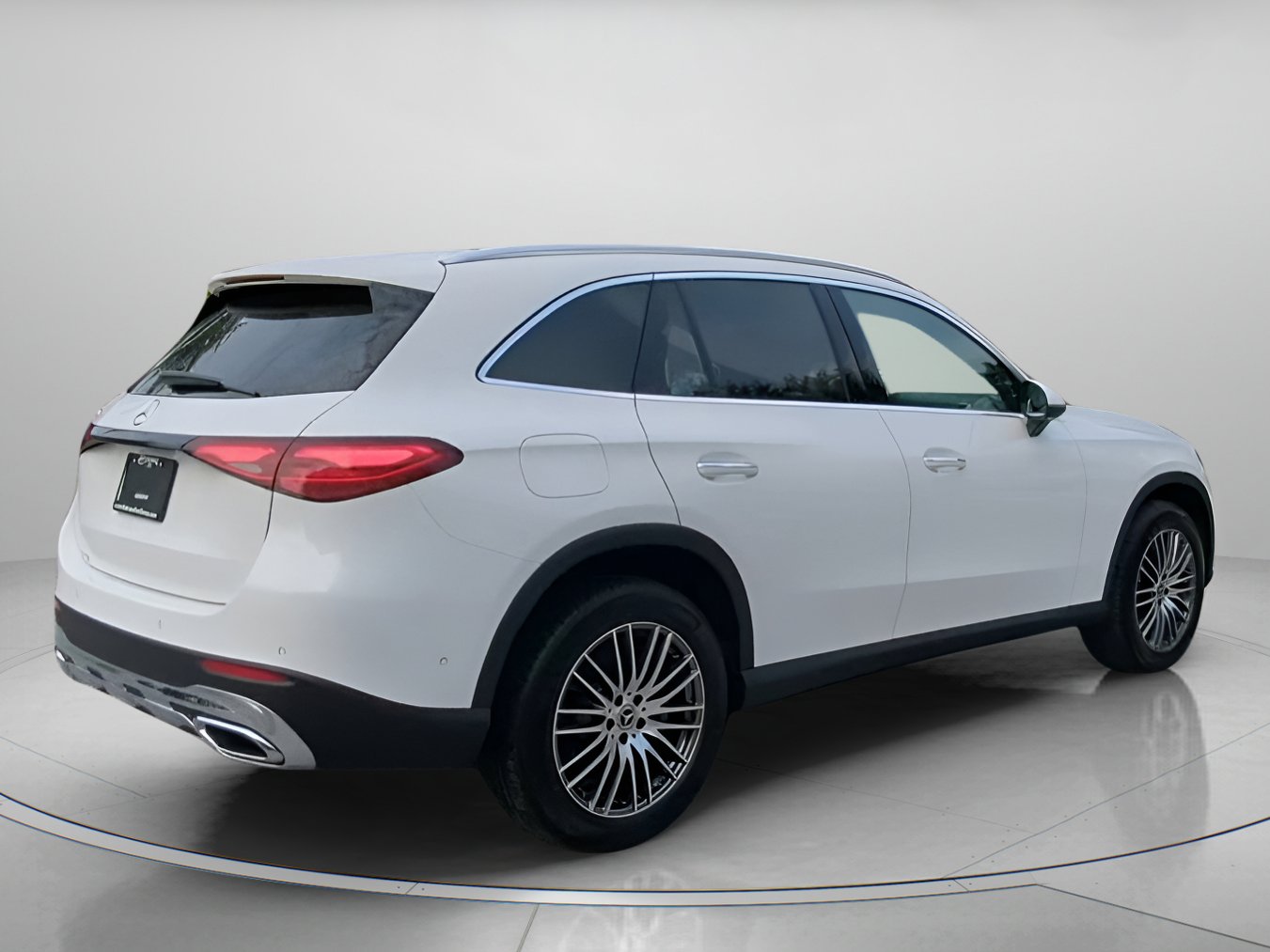 Used 2025 Mercedes-Benz GLC 300 image 28