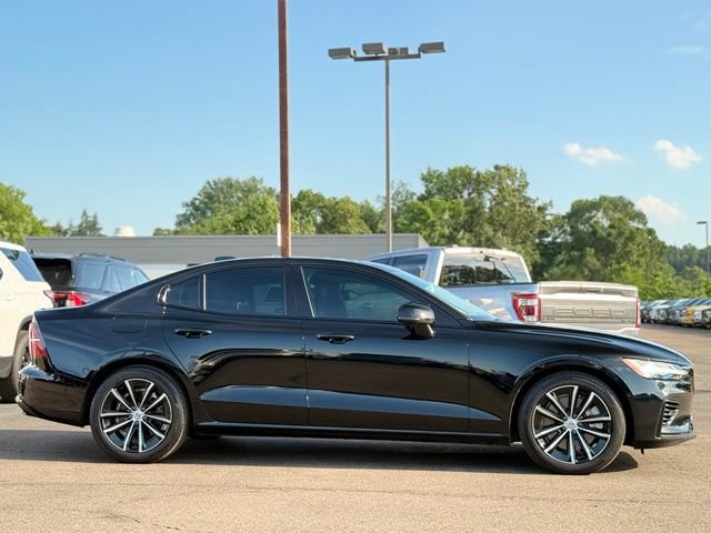 Used 2023 Volvo S60 T8 Plus AWD/4WD image 31